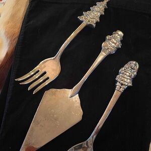 Three Piece Christmas Serving Set - International Silver Company